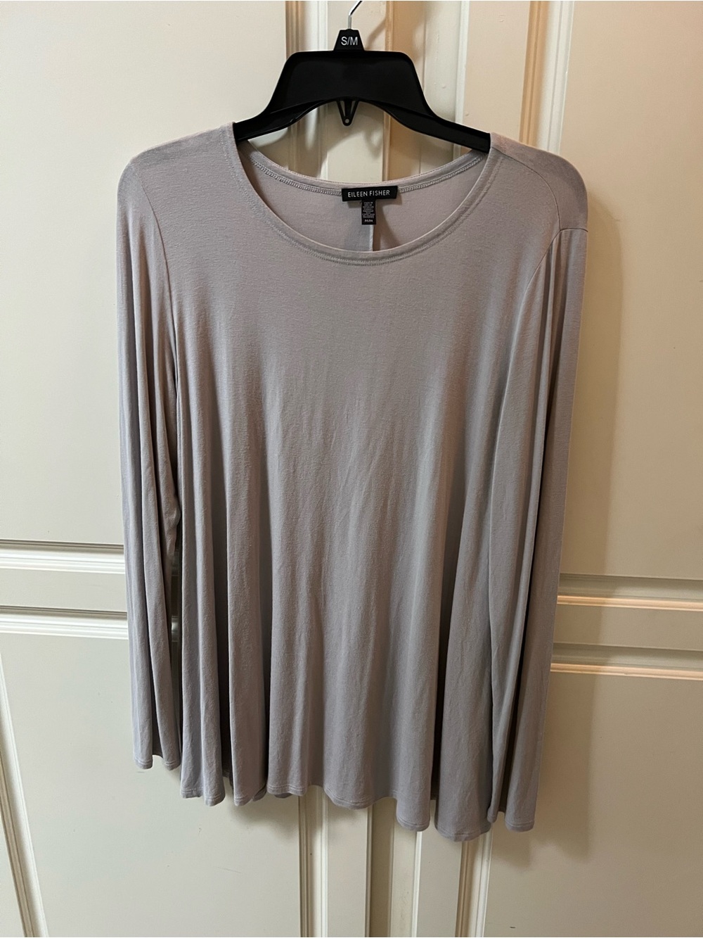 Eileen Fisher Long-Sleeve Scoop Neck Top — Taupe